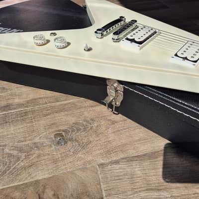 Gibson Flying V Snow falcon 2013 - Limited 500 image 18