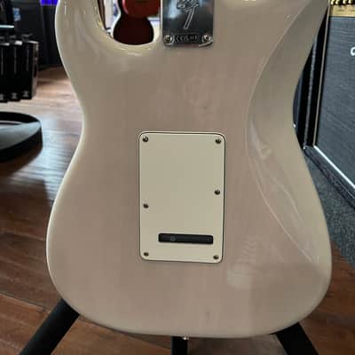 Fender Player II Stratocaster 2024 - White Blonde, Rosewood Fingerboard/ 7lbs. 0.9oz.  #MXS24045422 image 4