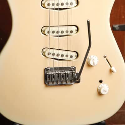 Godin Progression Trans Cream Solidbody Electric Guitar Pre-Owned image 6