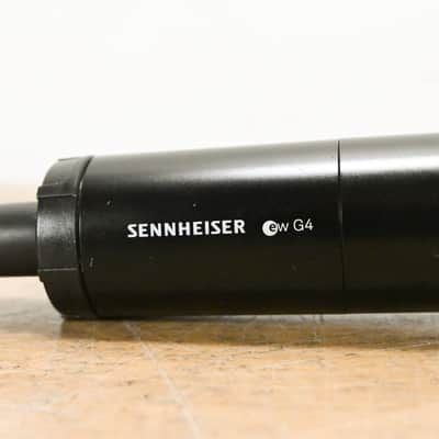 Immagine Sennheiser EW 500 G4-935 Handheld Microphone System - AW+ Band (NO PSU) CG015MN - 9