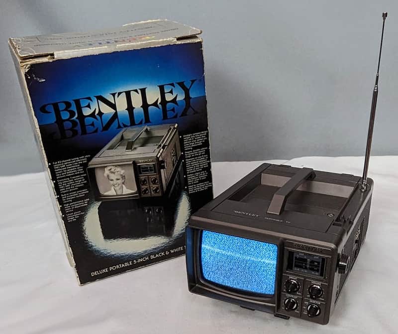 Vintage Bentley 100 Deluxe Portable 5" Inch Black & White TV - UHF VHF - Tested & WORKING image 1