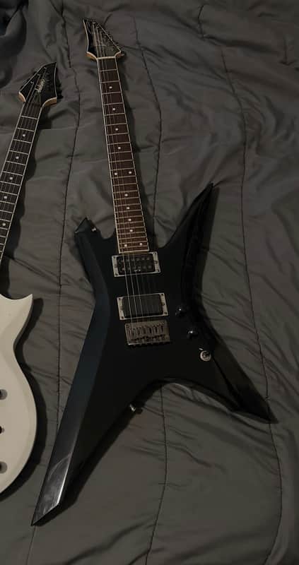 Black Ibanez Xiphos