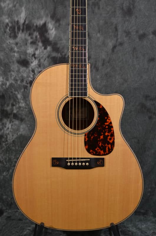 Larrivee LV-03 Deluxe Edition Mahogany Satin w/ OHSC & FAST Same Day Shipping image 1