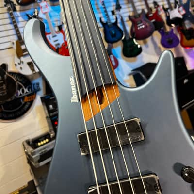 Ibanez Standard EHB1005F Fretless 5-string Bass Guitar - Arctic Ocean Matte 768 GET PLEK'D image 3