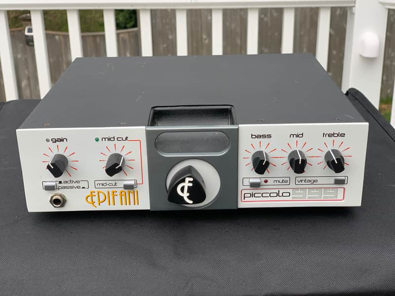 Epifani Piccolo 999 1000-Watt Bass Guitar Head Amplifier Includes Amp Carry Case - Free Shipping image 1