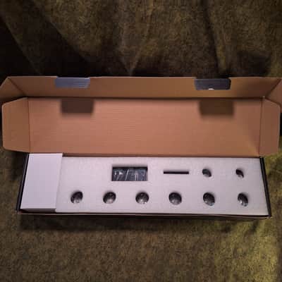 Acoustic LS6 Loop Switcher 2022 - Present - Black image 5