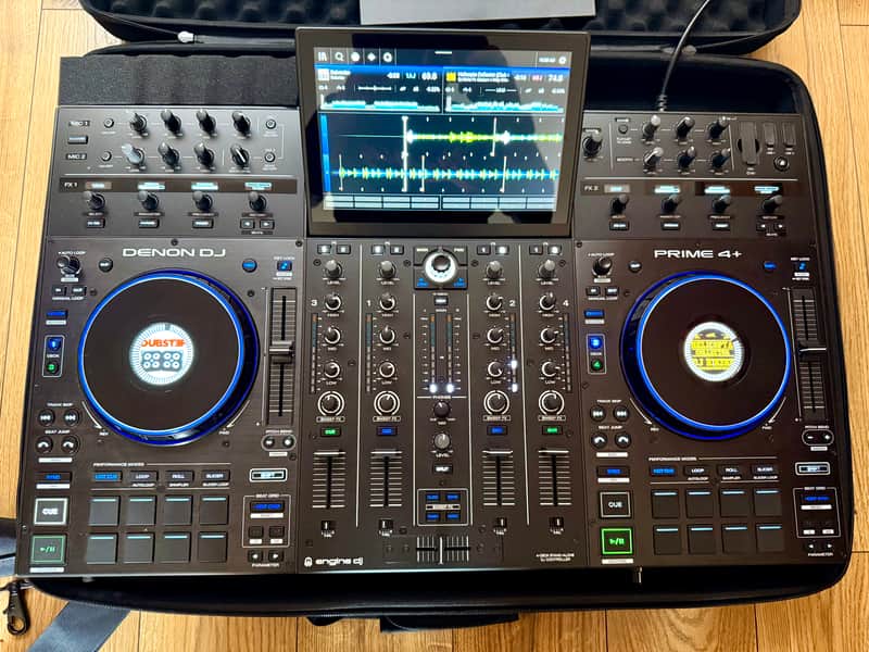 Denon Prime 4+ 4-Deck DJ System 2023 - Present - Black image 1