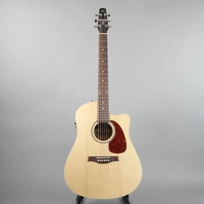 Seagull Coastline SLIM CW Presys II Cutaway Acoustic-Electric Guitar W/Gig Bag - Natural image 2