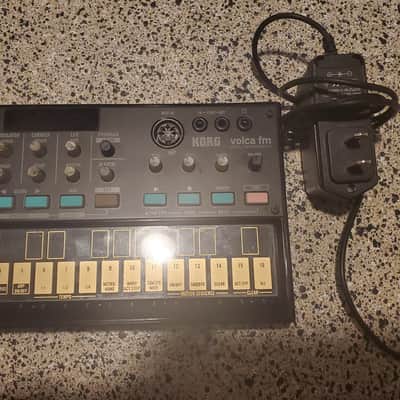 Korg Volca FM Digital FM Synthesizer/Sequencer 2016 - 2022 - Black