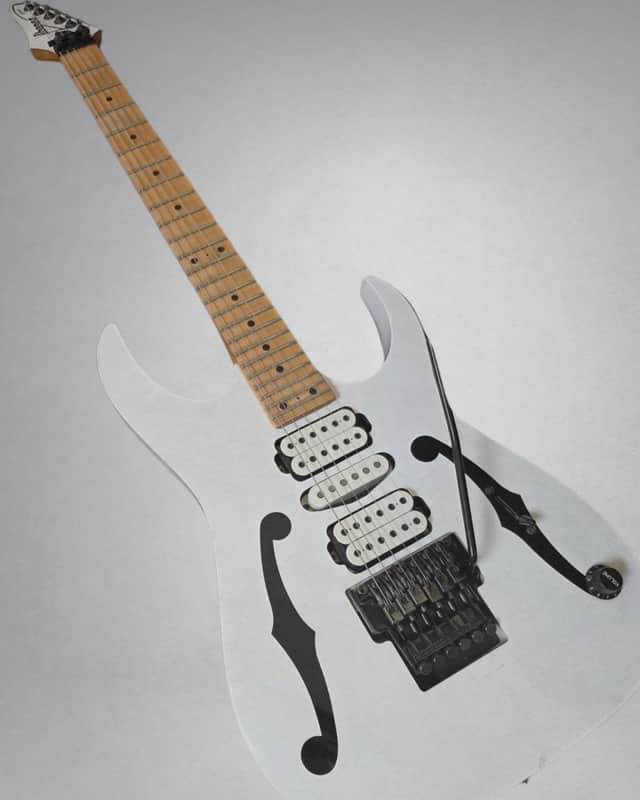 【説明文必読】Ibanez PGM300 現状品 Ibanez PGM300 Paul Gilbert Signature with Lo-Pro Edge Tremolo 1991