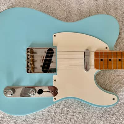 Fender Road Worn ’50s Telecaster – Limited 75th Anniversary Edition – Sonic Blue Bild 1