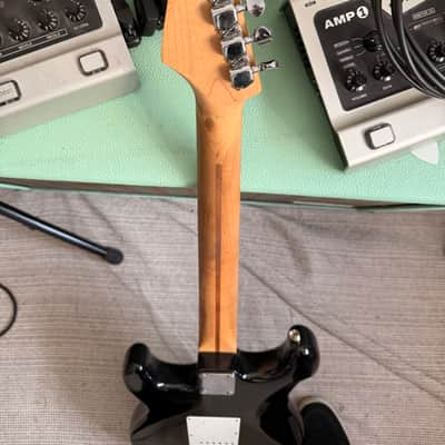 Squier Stratocaster - Black image 5