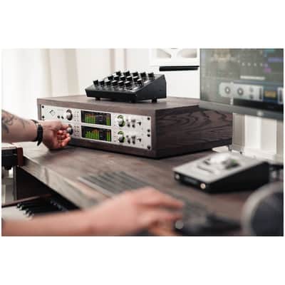 Universal Audio Apollo x6 Gen 2 Thunderbolt Audio Interface, Studio+ Edition, Open Box (Like New) image 5