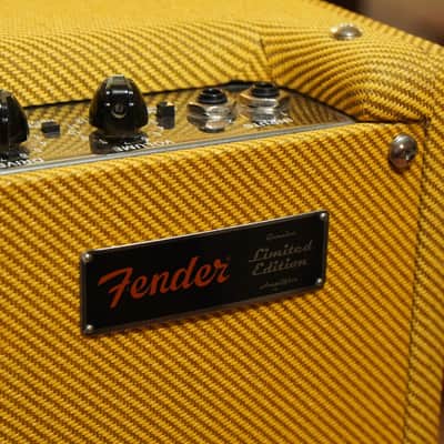 2006 Fender Hot Rod Deluxe Limited Edition 40w 1x12" Tube Amp Combo (Clean, Ready) image 10