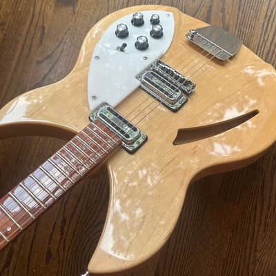 1996 Rickenbacker 330 - (Accent Vibrato) w/ OHSC image 17