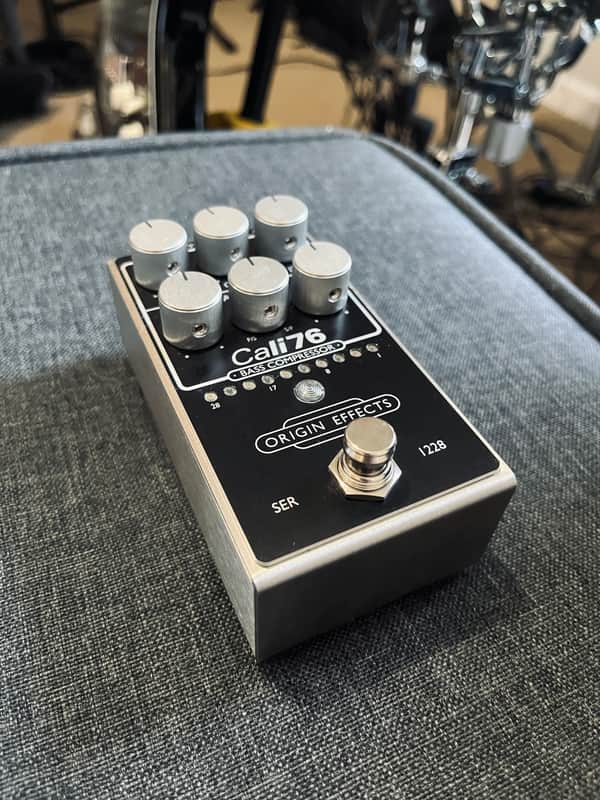 Origin Effects Cali76 Bass Compressor