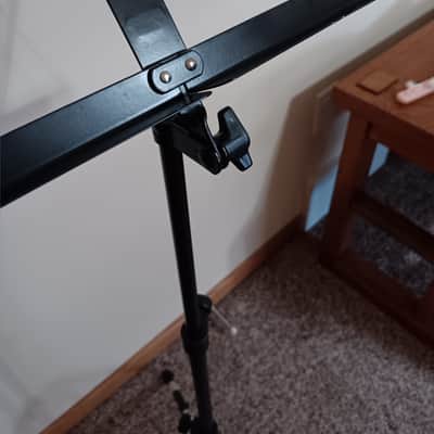 On-Stage Tripod Sheet Music Stand w/ Bag image 4