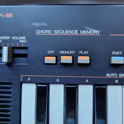 Yamaha PS-400 44 key PortaSound synth with hard case and expression pedal image 6