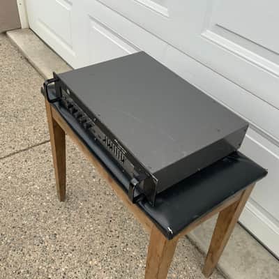 Ampeg B2R 350-Watt Rackmount Bass Amp Head 2000 - 2004 - Black image 4