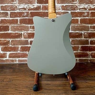 Uma Jetson 2020/New, Dark Grey Metallic W/ Silver Anodized Guard, Iridescent Mojo Dual-Foil (Hum-Buc image 3