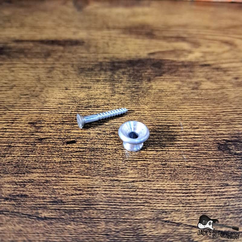 Economy Strap Pin With Screw image 1