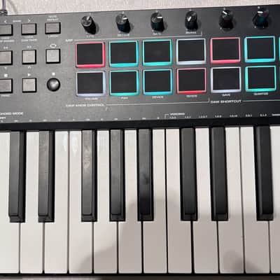 M-Audio Oxygen Pro 25 MIDI Keyboard Controller 2020 - Present - Black