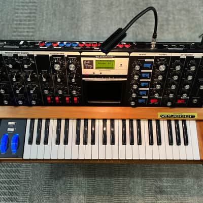 Moog Minimoog Voyager Signature Edition 44-Key Monophonic Synthesizer 2003 - Cherry Cabinet image 1