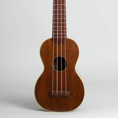 Martin Style 2 Mahogany Soprano Ukulele