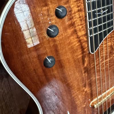 2005 Taylor T5-C2 — Figured Koa Top, Sunburst, First-Year, w/ Case image 9
