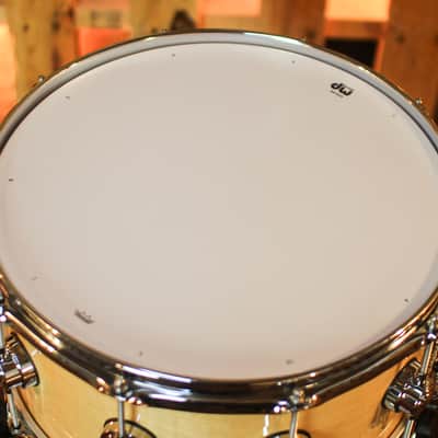 DW 7x14 Collector's Standard Maple Natural Lacquer Snare Drum - SO#1441966 image 4