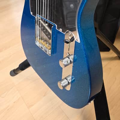 Fender 1958 Telecaster J Mascis BRAND NEW Artist Signature Custom Pickups Mirror Pick Guard Aged Road Worn Relic Neck 50s Vintage Reissue Tele Guitar - Bottle Rocket Blue Flake Metallic image 20