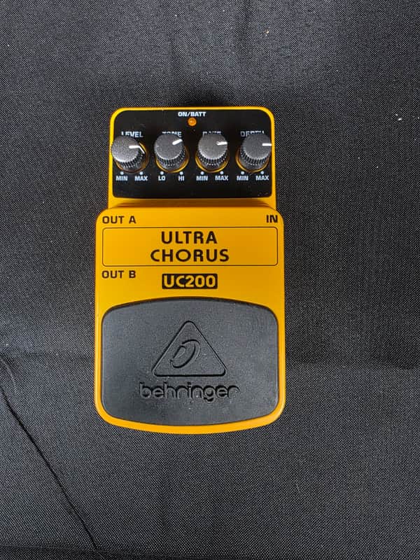 Behringer UC200 Ultra Chorus