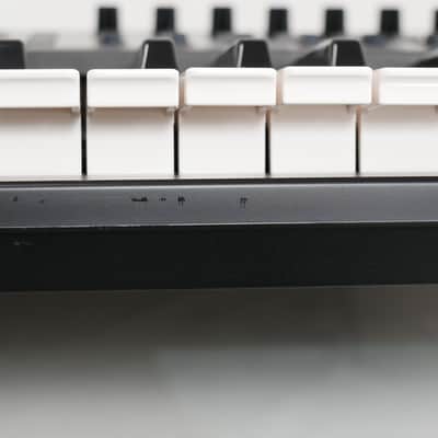 Roland FANTOM-07 + Softcase image 23