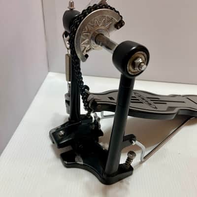 Mapex P500 Single Chain Bass Drum Pedal with New Cam Spring - Silver image 3