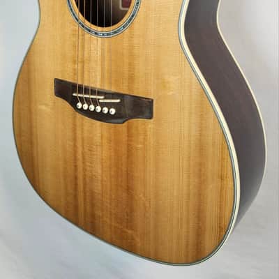 Takamine GY51E New Yorker, Full Scale Parlor Size Acoustic/Electric Guitar, Natural image 2