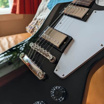 Epiphone Explorer 2025 - Ebony imagen 4