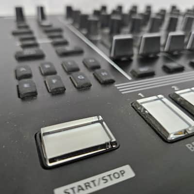 Roland TR-8S AIRA Rhythm Performer with Sample Playback 2018 - Present - Black image 4