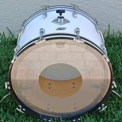 SUPER CLEAN! 1970's LUDWIG (Chicago) 22" CLASSIC WHITE CORTEX BASS DRUM! RM113 image 3