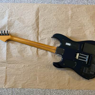 Casio PG-300 Turquioseburst Flame electric guitar with Midi and