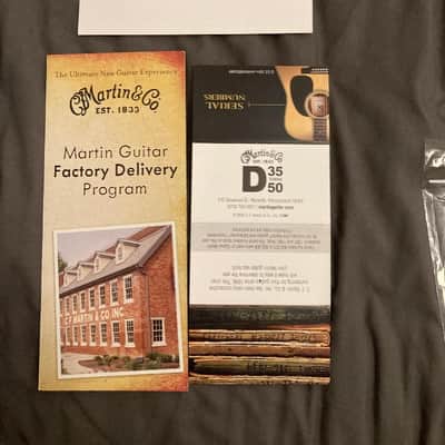 Martin D-35 50th Anniversary 2015 - Natural image 13