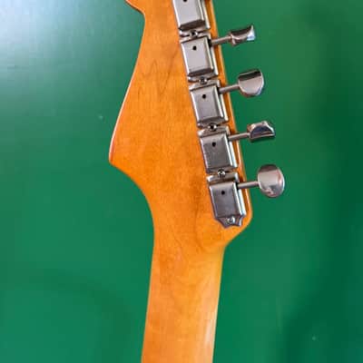 Fender American Vintage '62 Stratocaster 1985 - 1989 - Vintage White image 3