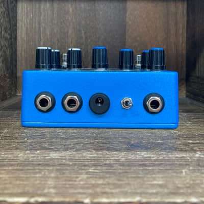 Old Blood Noise Endeavors Whitecap Asynchronous Dual Tremolo 2019 - Present - Graphic image 4