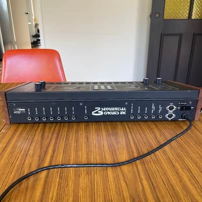 Sequential DrumTraks 12-Voice Drum Machine 1984 - Black image 2