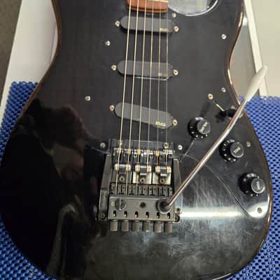 Fender Stratocaster Elite 1983 - Black image 3