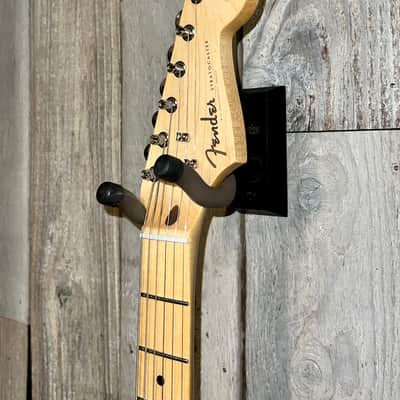 Sweet Fender Player Stratocaster, Maple Fretboard 3-Color Sunburst, CCG Custom Shop, Insane Player ! image 8