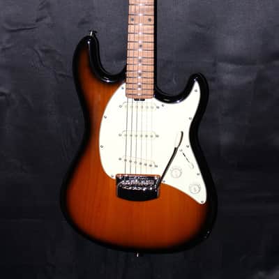 Ernie Ball Music Man Cutlass SSS Vintage Sunburst imagen 4