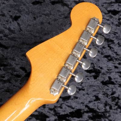 FENDER USA American Vintage '62 Jazzmaster 3-Color Sunburst [V159176] (07/28) image 10