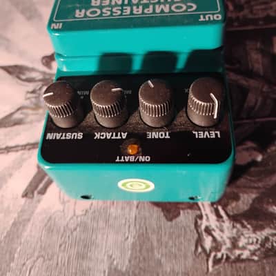 Behringer CS400 Compressor Sustainer Pedal 2010s - Standard image 5