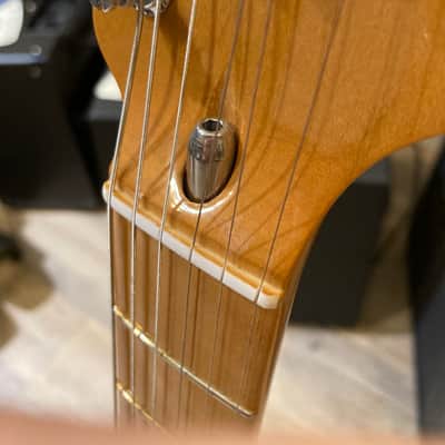Fender Vintera II '70s Stratocaster with Maple Fretboard - Vintage White image 13