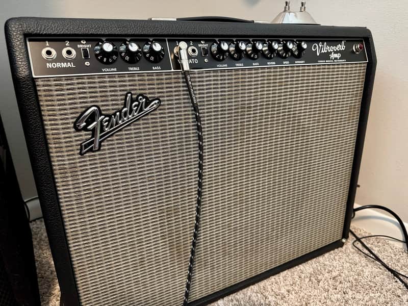 Fender '64 Vibroverb Custom 40-Watt 1x15" Guitar Combo